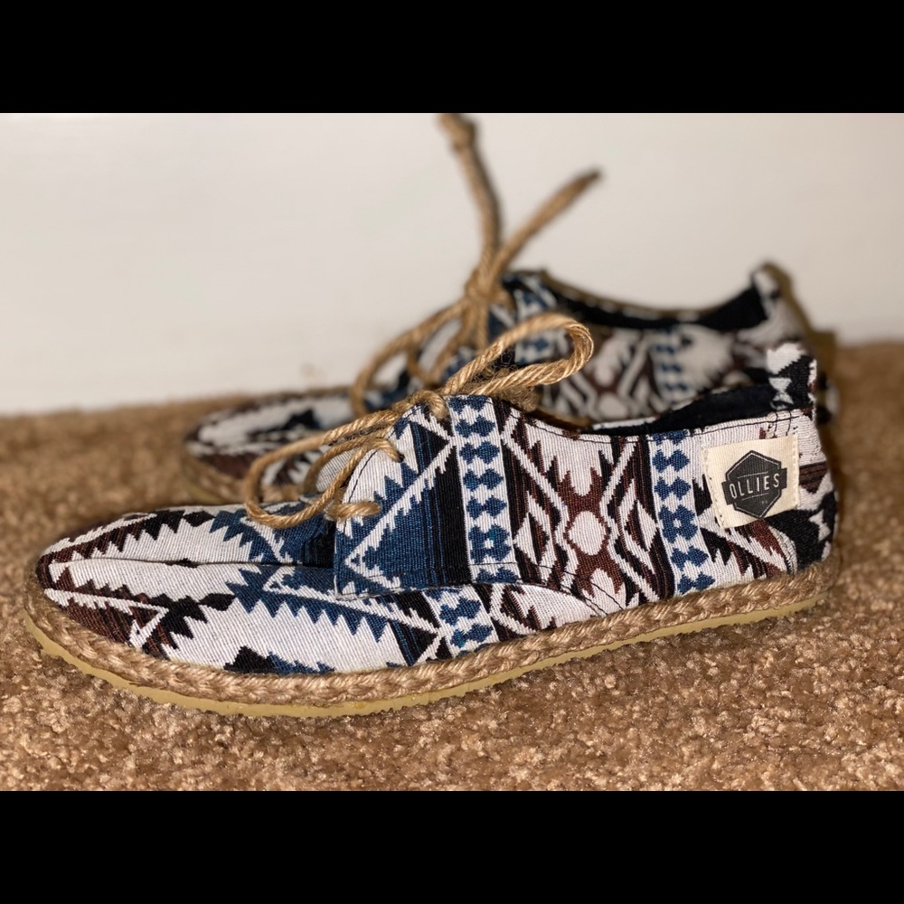 Ollies Global Shoes
